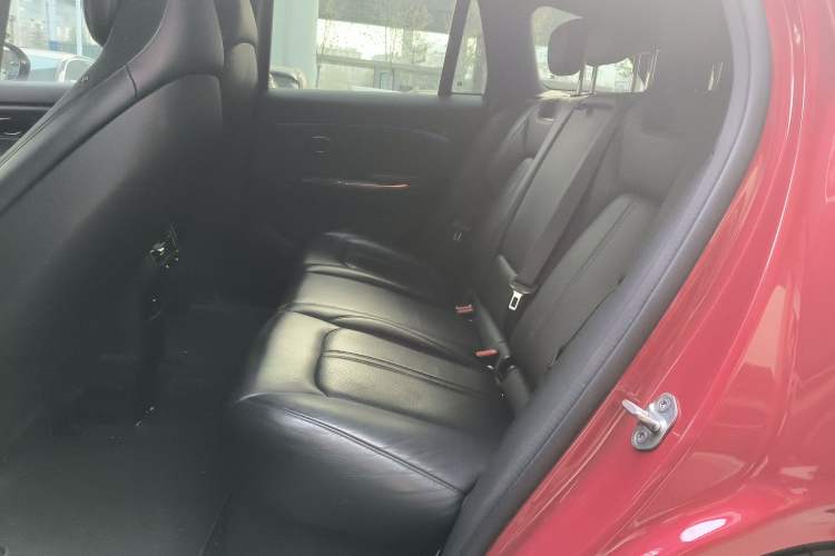 Used Nio ES6 2019 430 km Performance Version
