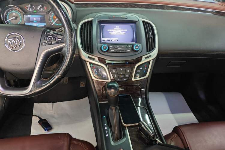 Used Buick LaCrosse 2013 2.4L SIDI Elite Comfort Version

