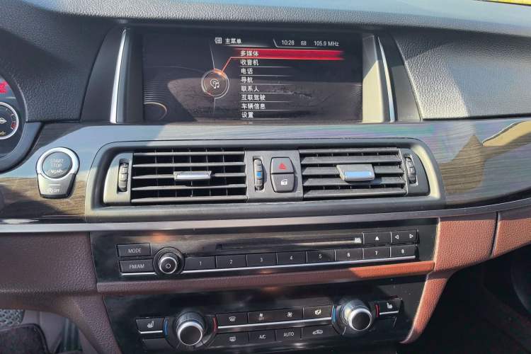 Used BMW 5 Series 2017 525Li Luxury Design Package