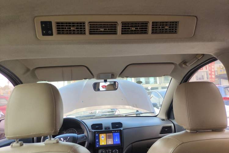 Used Wuling Hongguang 2014 1.5L S Standard Version
