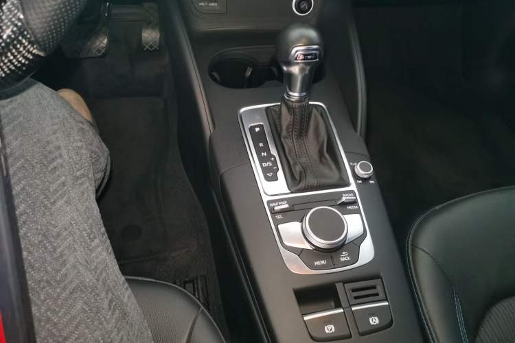 Used Audi A3 2019 Limousine 35 TFSI Fashion Edition China VI Emission Standard
