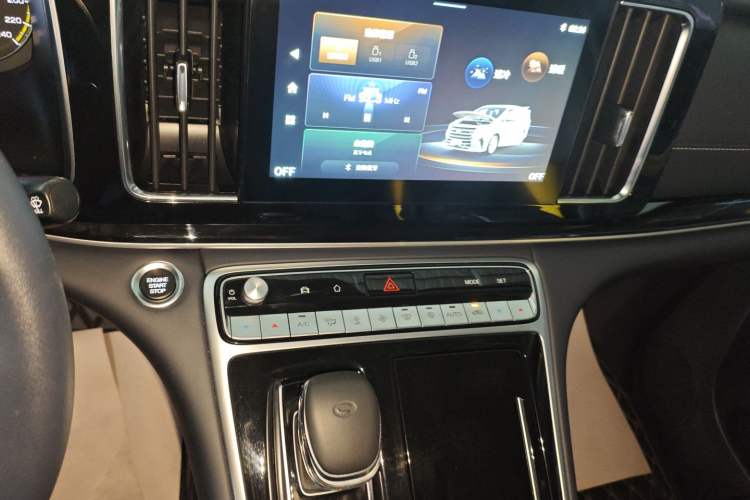 Used GAC Trumpchi M8 2021 Revised Version Lingxiu Series 390T Luxury Edition