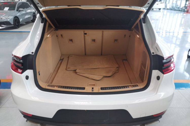 Used Porsche Macan 2017 Macan 2.0T
