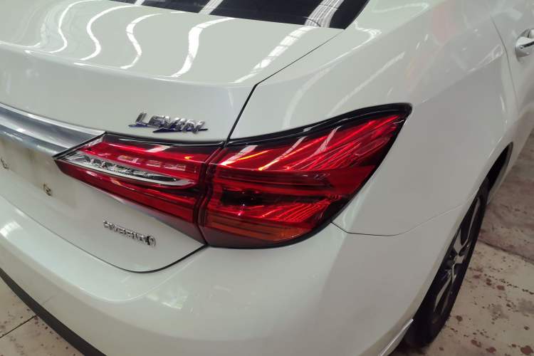 Used Toyota Levin 2016 Dual-Engine 1.8H GS-L E-CVT Leading Edition