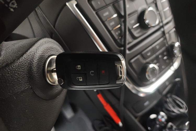 Used Buick Encore 2015 1.4T Automatic Two-Wheel Drive Urban Leading Model