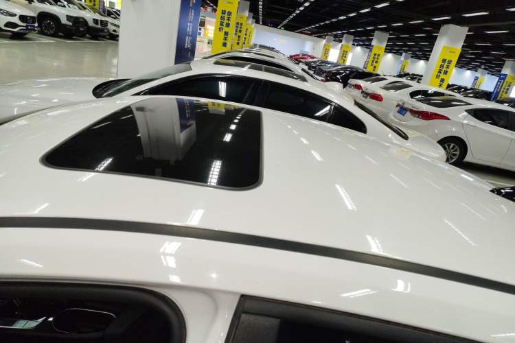 Used Hyundai Elantra 2022 1.5L CVT LUX Prestige Edition