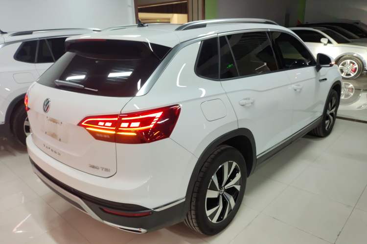 Used Volkswagen Tayron 2022 280TSI Two-Wheel Drive Luxury Smart Connectivity Version
