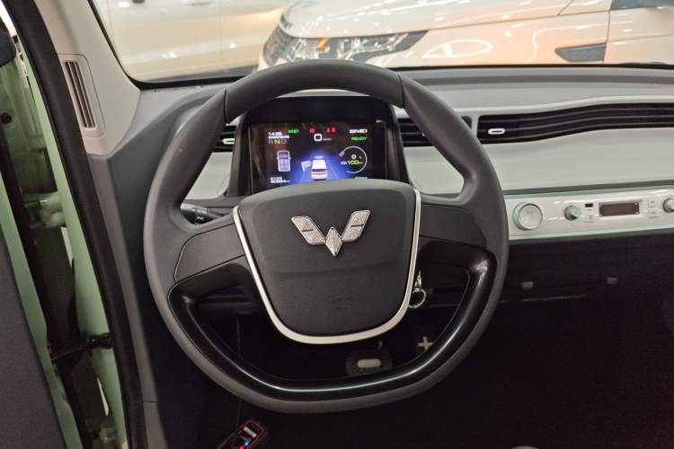 Used Wuling Hongguang MINIEV 2021 Macaron Premium Model – Lithium Iron Phosphate
