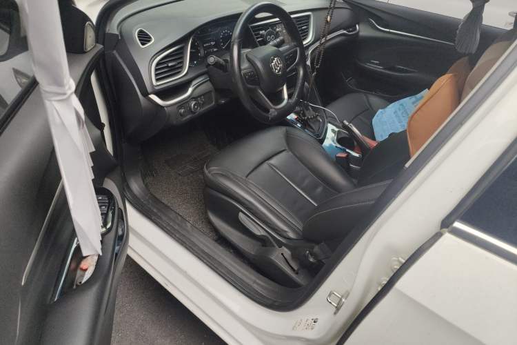 Used Buick GT 2019 18T Automatic Connected Elite Model China VI Standard
