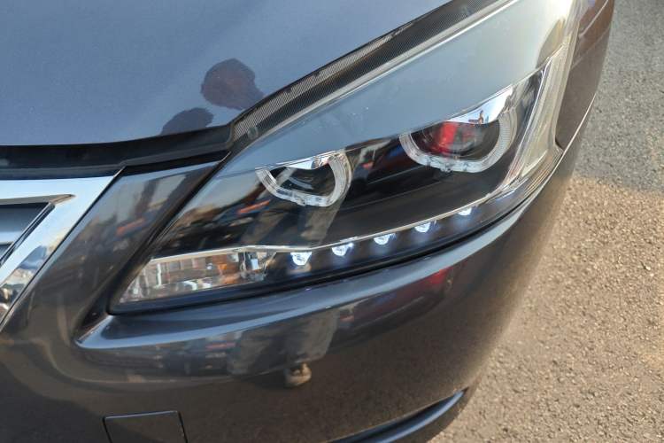 Used Nissan Sylphy 2014 1.6XV CVT Deluxe Edition
