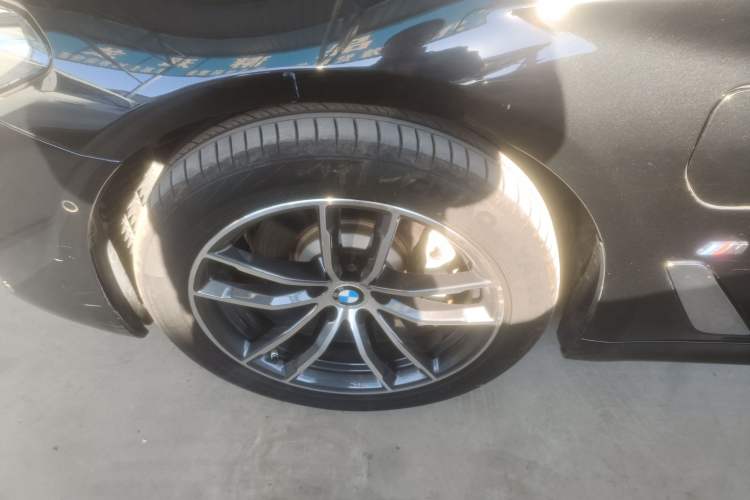 Used BMW 5 Series New Energy 2021 535Le M Sport Package
