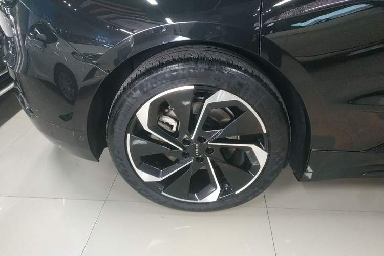 Used Zeekr 001 2022 Ultra-Long Range Dual-Motor ME Version
