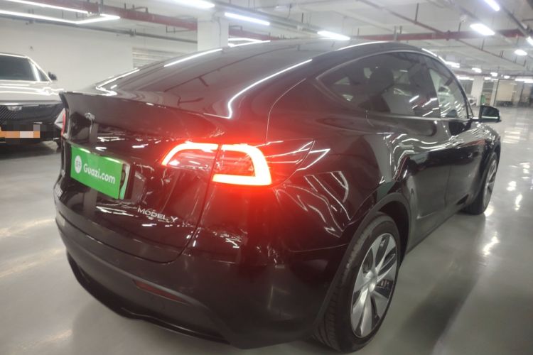 Used Tesla Model Y 2022 Rear-Wheel-Drive Version
