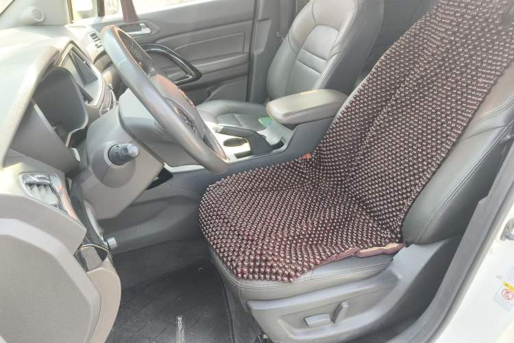 Used GAC Trumpchi GS4 2015 200T Manual Luxury Edition