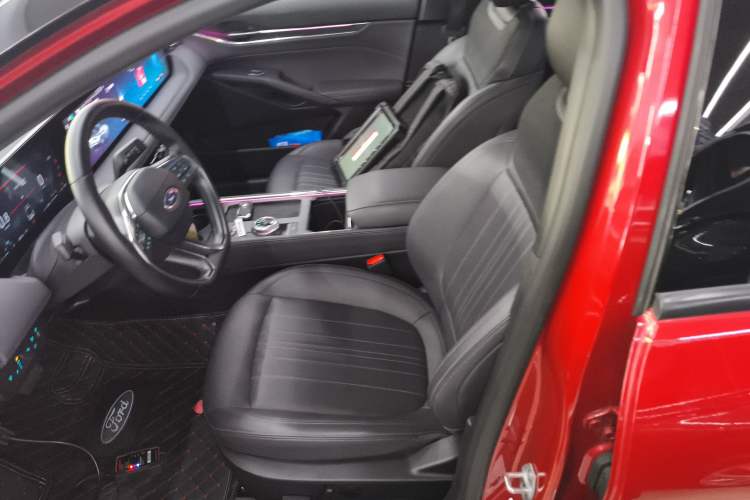 Used Ford Mondeo 2023 EcoBoost 245 Ultimate Model
