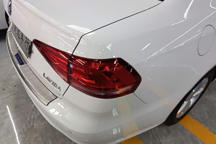 Used Volkswagen Lavida 2019 Lavida Start 1.5L Manual Fashion Edition China VI Standard
