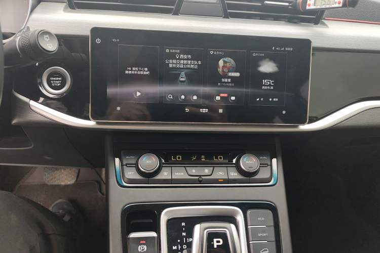 Used Geely Auto Emgrand X7 Sport 2022 1.8TD DCT Zhiya Trim
