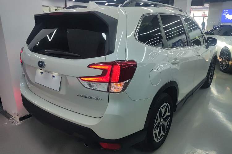 Used Subaru Forester 2020 2.0i Luxury Edition EyeSight
