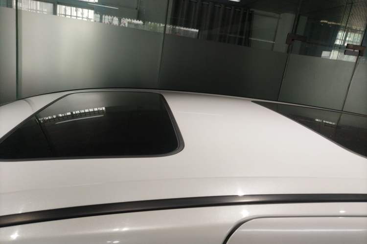 Used Honda Elysion 2019 2.0L Hybrid Luxury Edition
