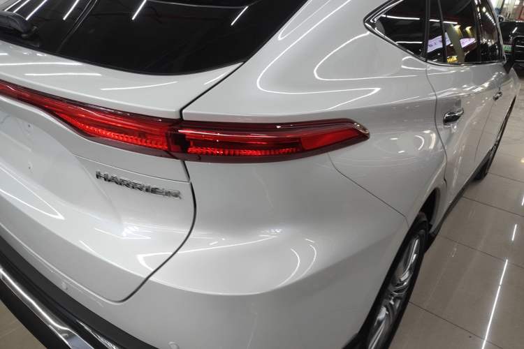 Used Toyota Harrier 2023 2.0L CVT Two-Wheel Drive Deluxe Edition