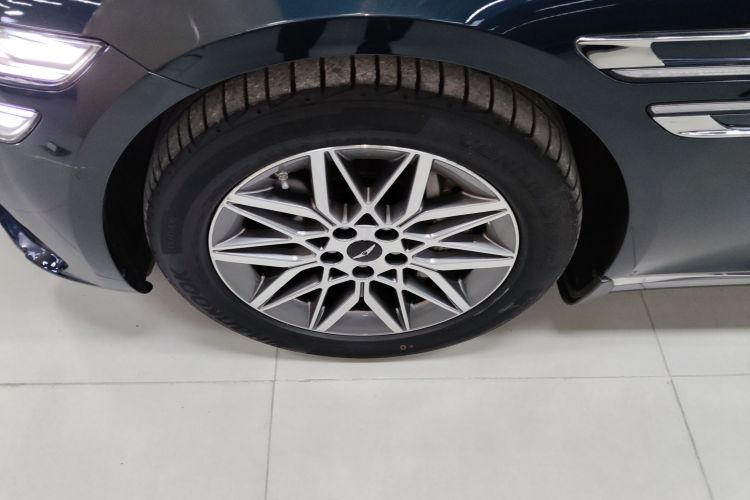 Used Genesis G80 2024 2.5T Rear-Drive Luxury Edition
