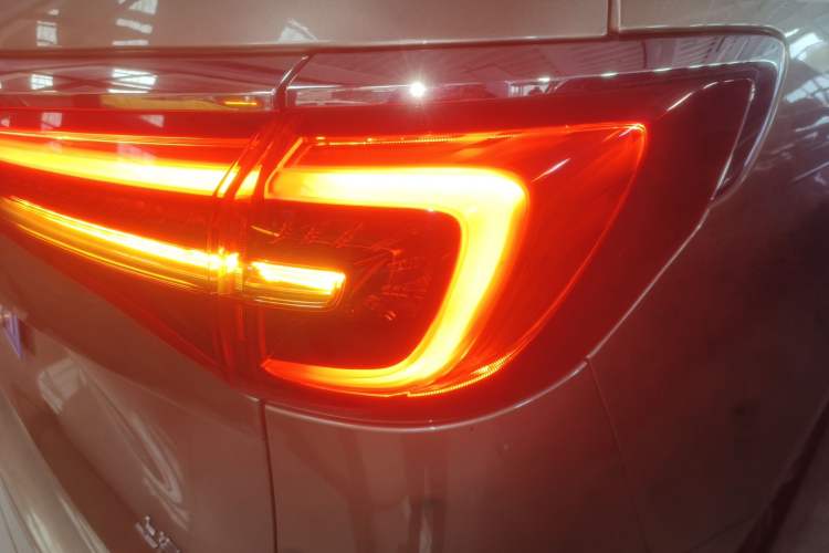 Used Buick GL8 2023 ES Lu Zun Deluxe Model
