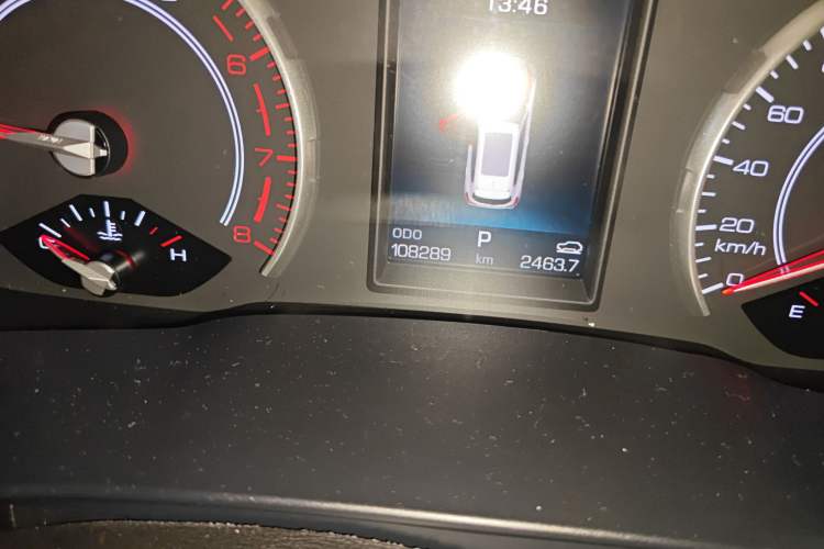 Used Haval H6 2017 Red Label 2.0T Automatic Two-Wheel Drive ZhiShang Model