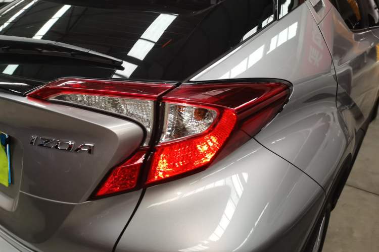 Used Toyota IZOA 2021 2.0L Enjoy Edition
