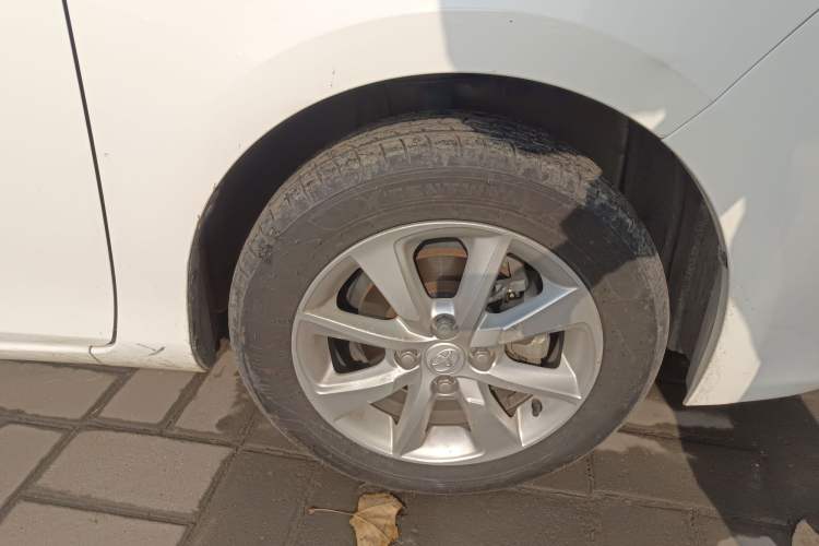 Used Toyota YARiS L Zhi Xian 2014 1.5G Automatic Xuan Dong Edition