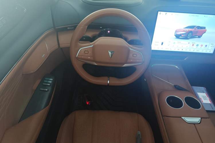 Used  S07 2024 215Max Qiankun Intelligent Driving ADS SE Range-Extended Version
