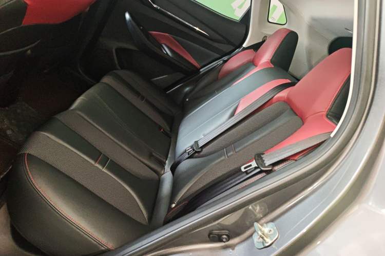 Used Oshan X5 2021 Revised Version 1.5T DCT Luxury Edition
