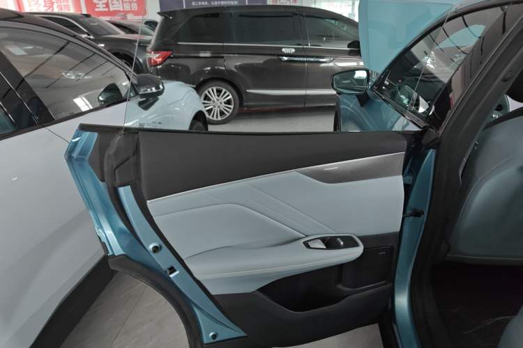 Used  S05 2024 510 Ultra Pure Electric Version
