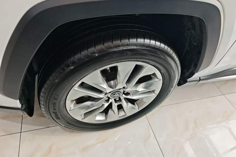 Used Toyota Wildlander 2022 2.0L CVT 4x4 Luxury PLUS Edition
