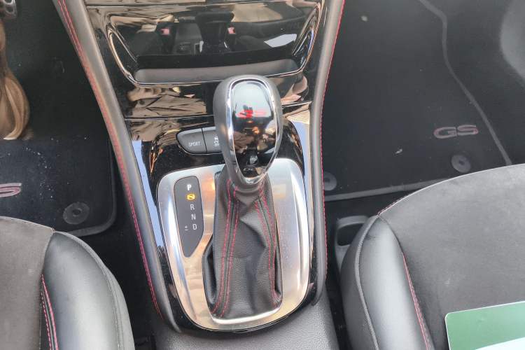 Used Buick Verano 2016 Hatchback GS 20T Dual-Clutch Passionate Sporty Model
