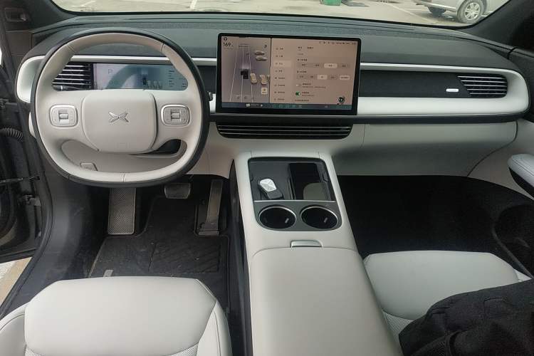 Used XPeng G6 2023 580 Long-Range Pro