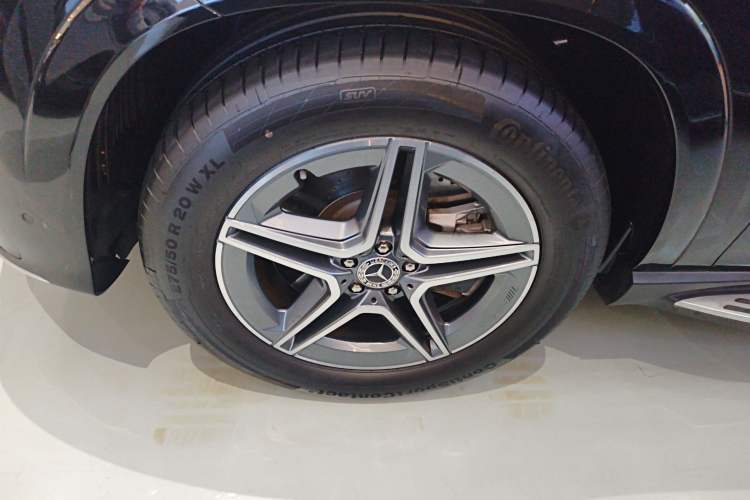 Used Mercedes-Benz GLE 2024 GLE 450 4MATIC Stylish Model
