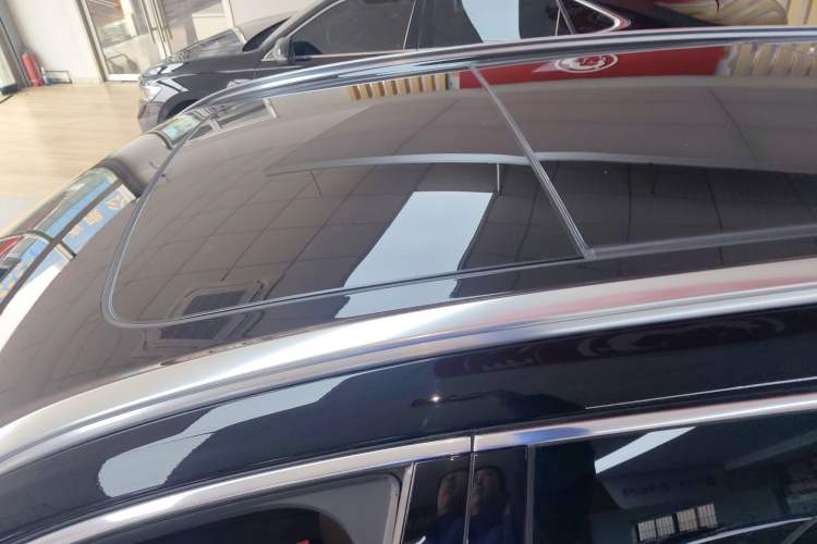 Used Volvo XC60 2025 B5 4x4 Smart Luxury Edition
