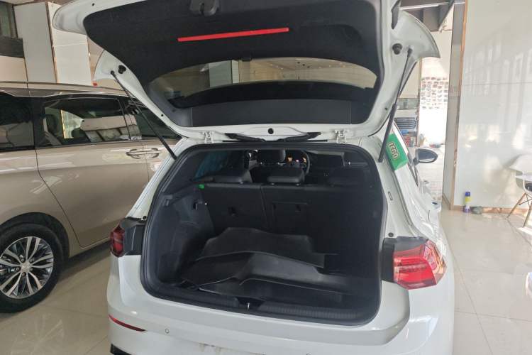 Used Volkswagen Golf 2021 280TSI DSG R-Line
