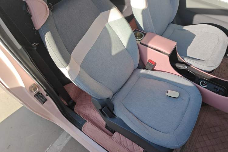 Used Wuling Hongguang MINIEV 2021 Macaron Fashion Edition Lithium-Ion Battery