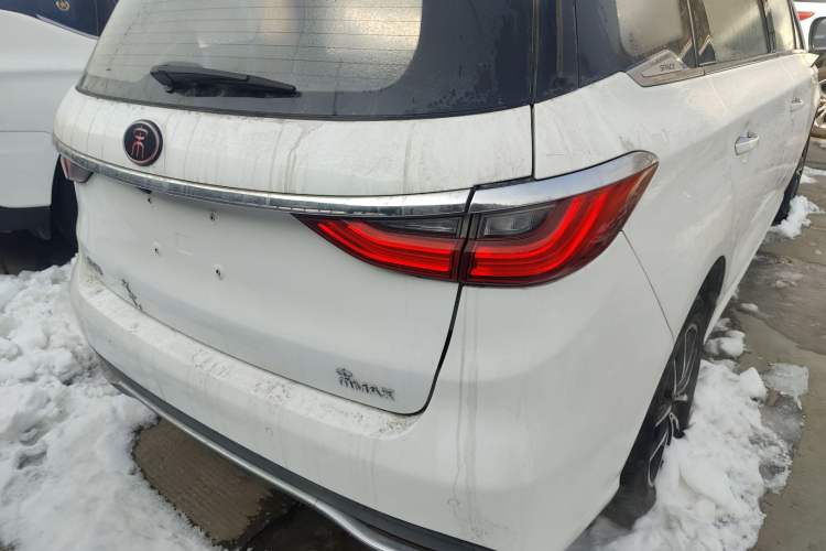 Used BYD Song MAX 2017 1.5T Automatic Smart Connect Elite 7-Seater