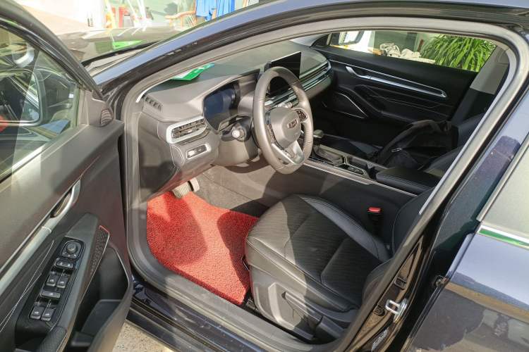 Used Geely Auto Emgrand 2022 4th Generation 1.5L CVT Luxury Model
