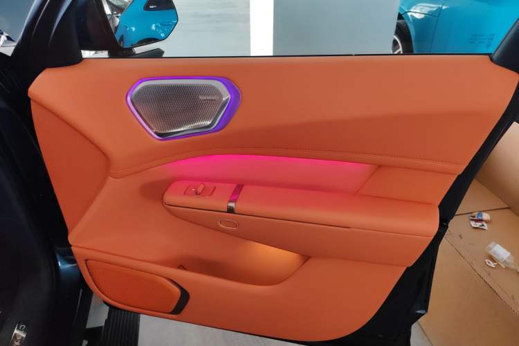 Used Lynk & Co 900 2025 2.0T Ultra
