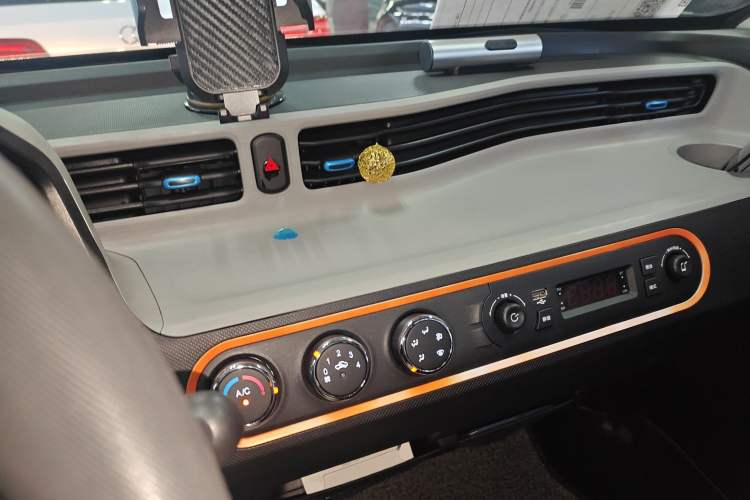 Used Wuling Hongguang MINIEV 2020 Enjoyment Model Lithium Iron Phosphate
