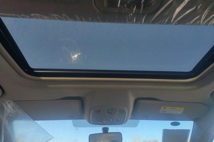 Used Peugeot 408 2022 1.6T Light-Chasing Edition
