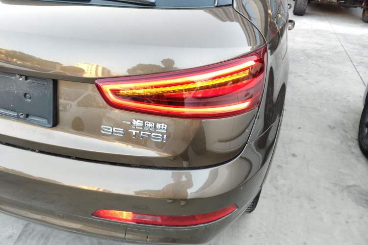 Used Audi Q3 2015 35 TFSI Comfort Model