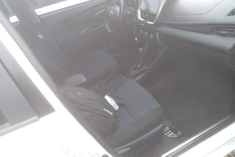 Used Toyota YARiS L 2016 Revised 1.5E CVT Charming Edition
