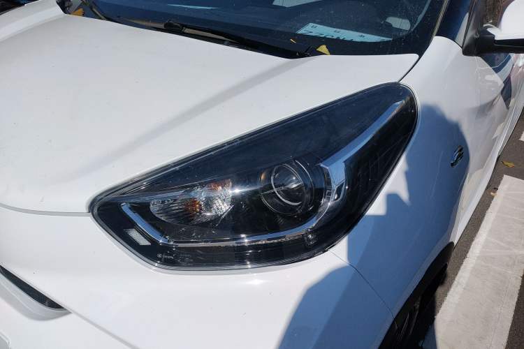 Used Chery Little Ant 2022 Sweet Pink Edition Half-Sugar Version Lithium Iron Phosphate 30 kW 301 km