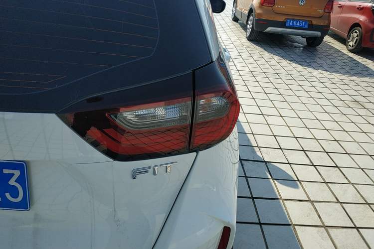 Used Honda Fit 2021 1.5L CVT Trend Edition