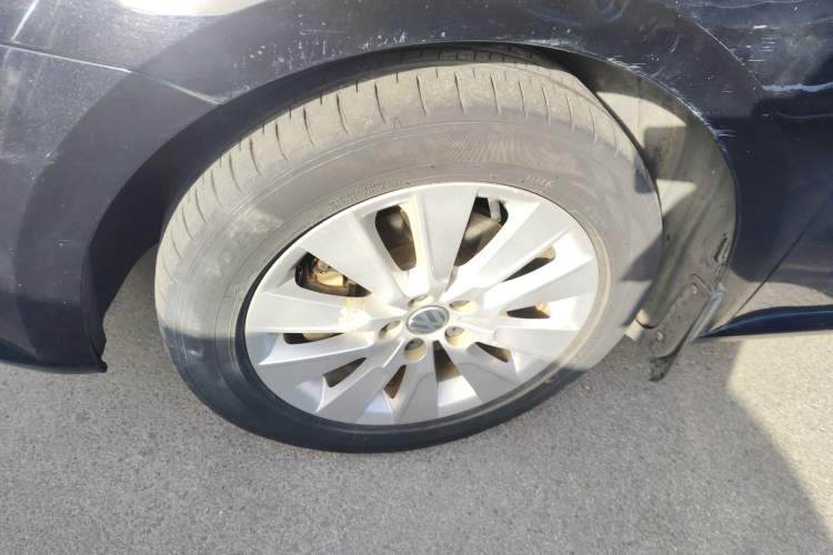 Used Volkswagen Lavida 2013 Restyled Classic 1.6L Automatic Comfort Edition
