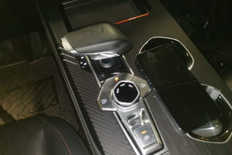 Used Changan UNI-K 2021 2.0T Prestige Edition
